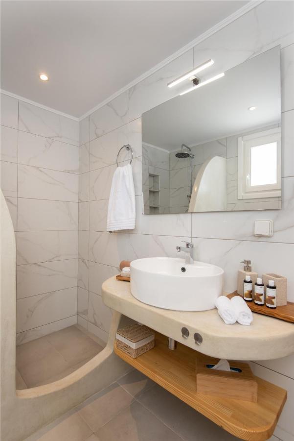 Miles Away Luxury Apartments Platis Gialos  Εξωτερικό φωτογραφία